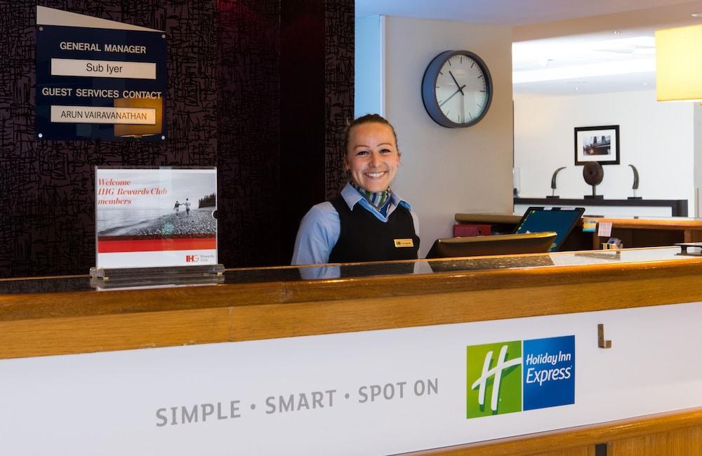 Express London-hammersmith By Ihg Отель 3*