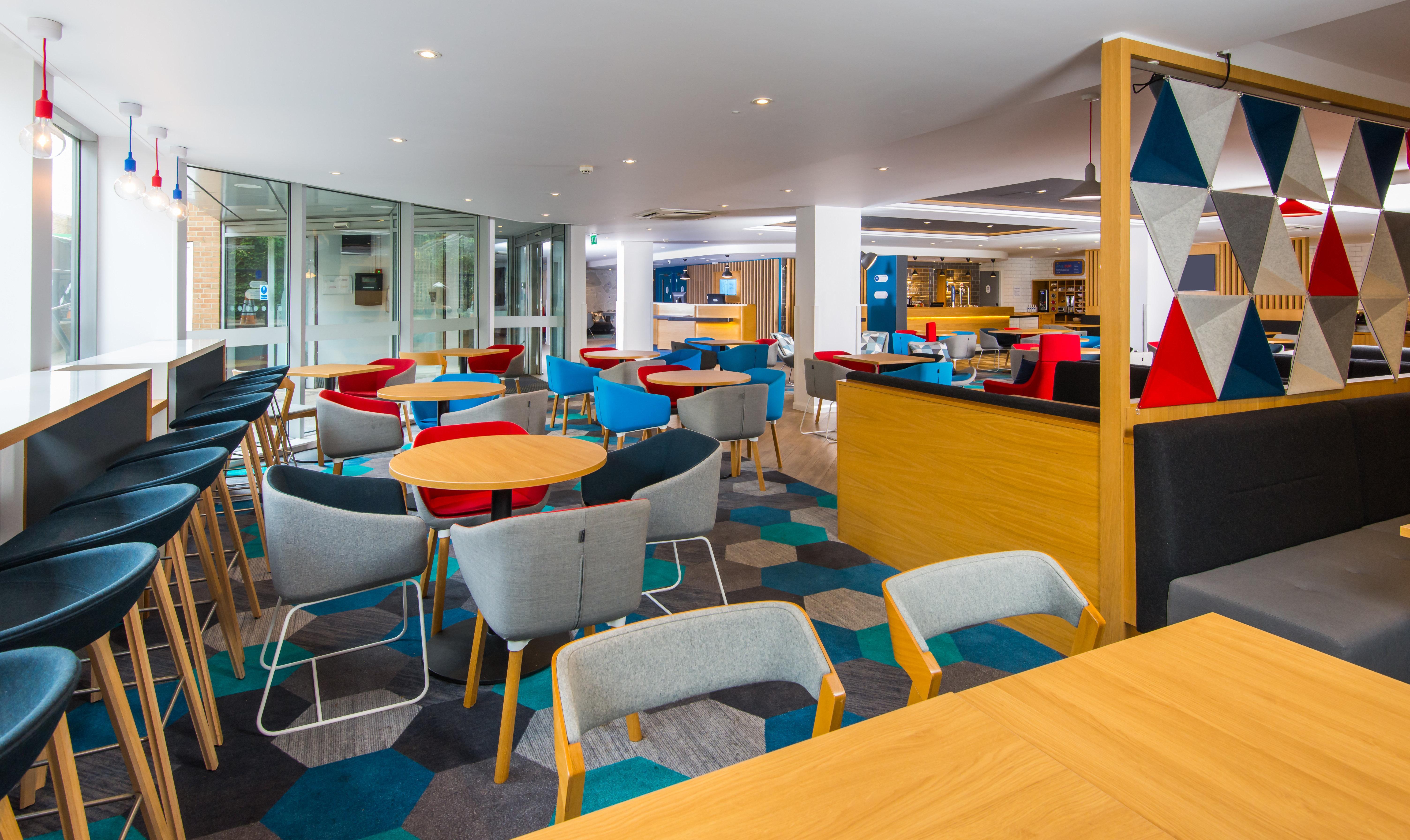 Express London-hammersmith By Ihg Отель Лондон