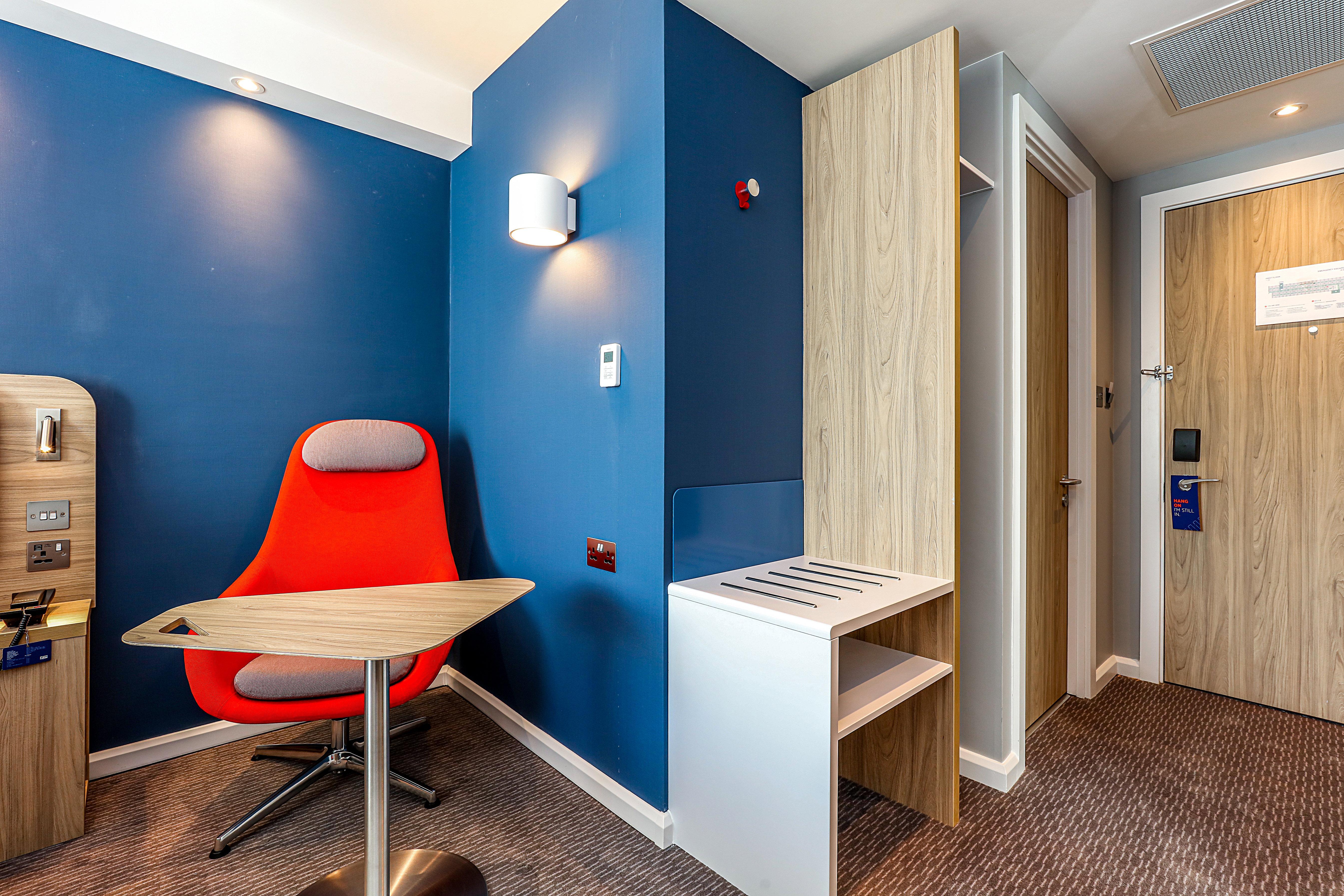Отель Express London-hammersmith By Ihg 3*